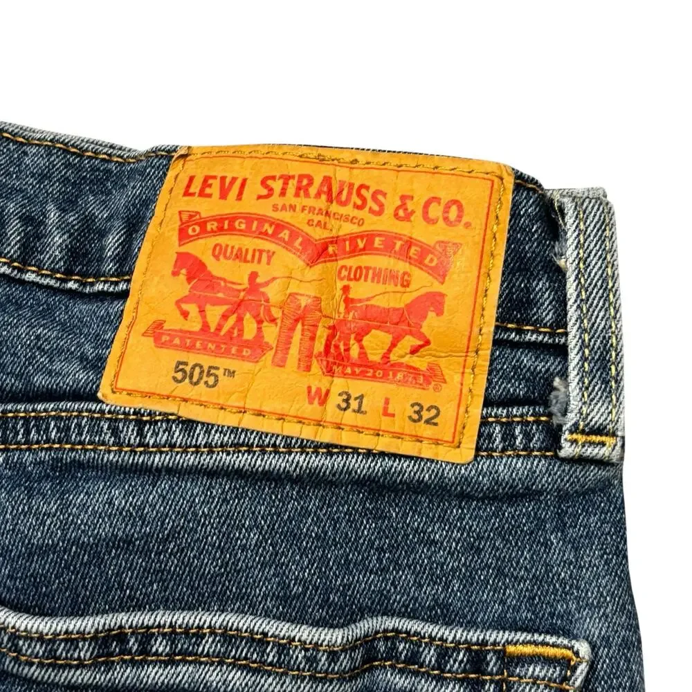 Levi's 505 Classic Fit Straight Leg Mid Rise Medium Stretch Denim Jean Men 31 32